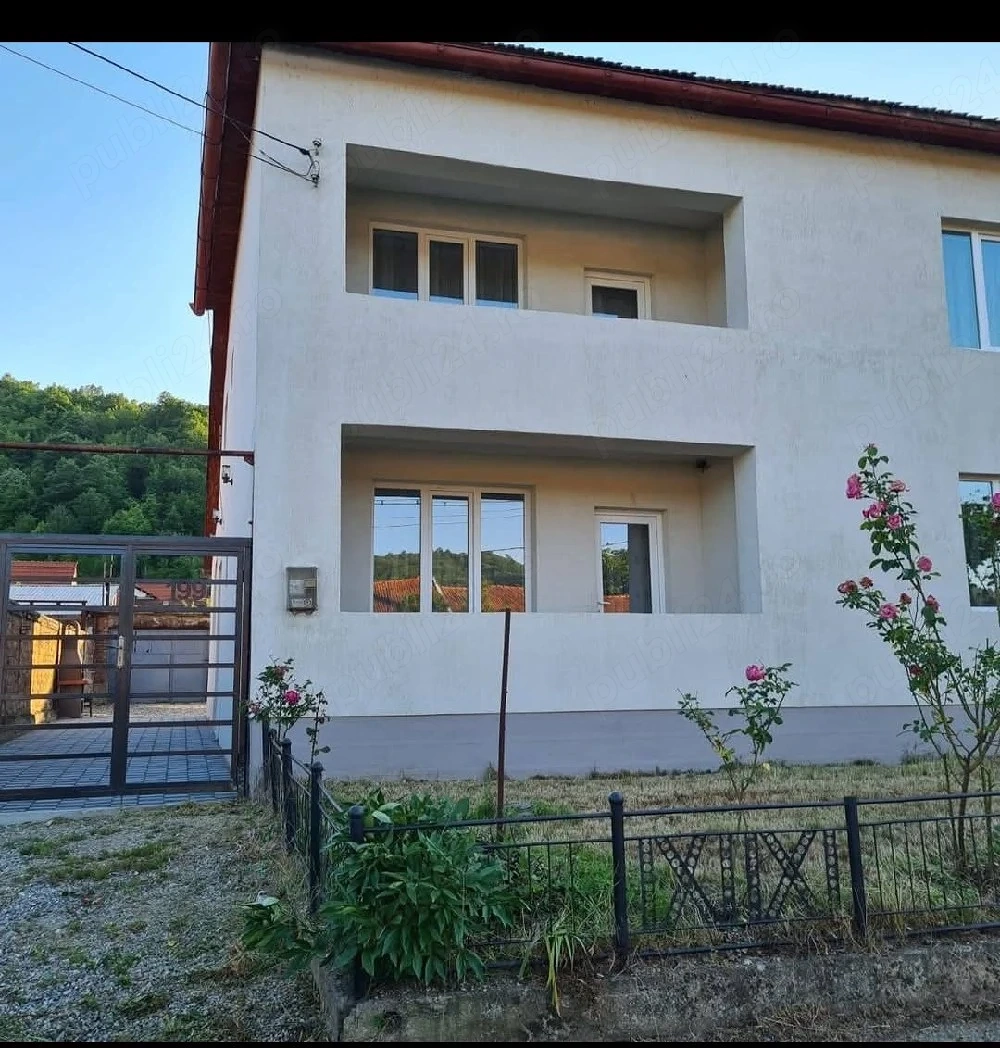casa de vanzare