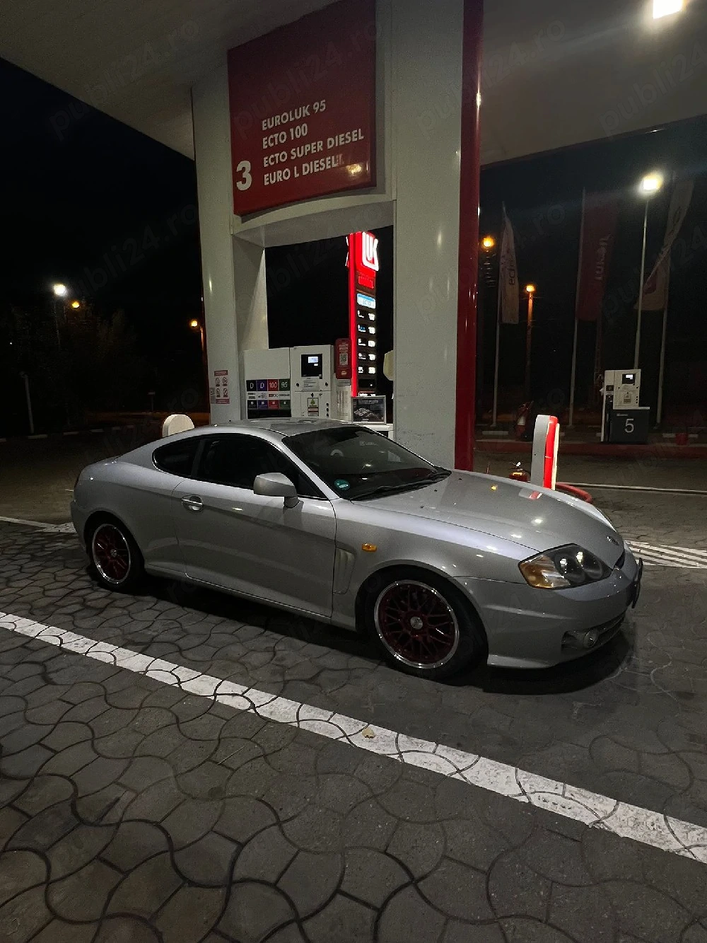 Hyundai Coupe Tuscani Sport V6 200Cai