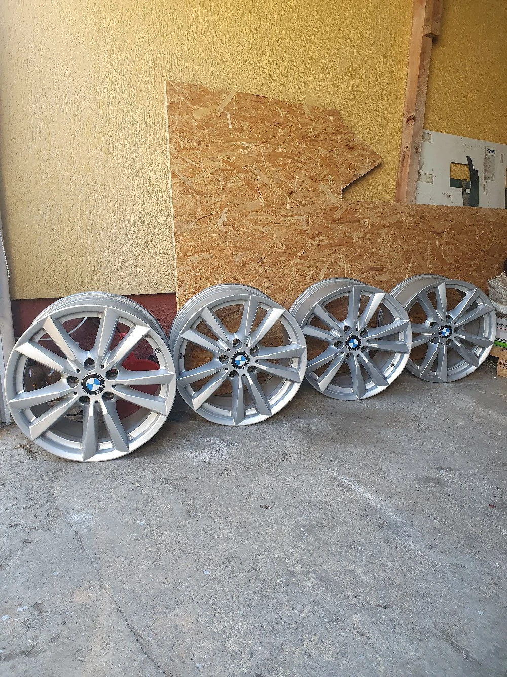 vand jante bmw 18