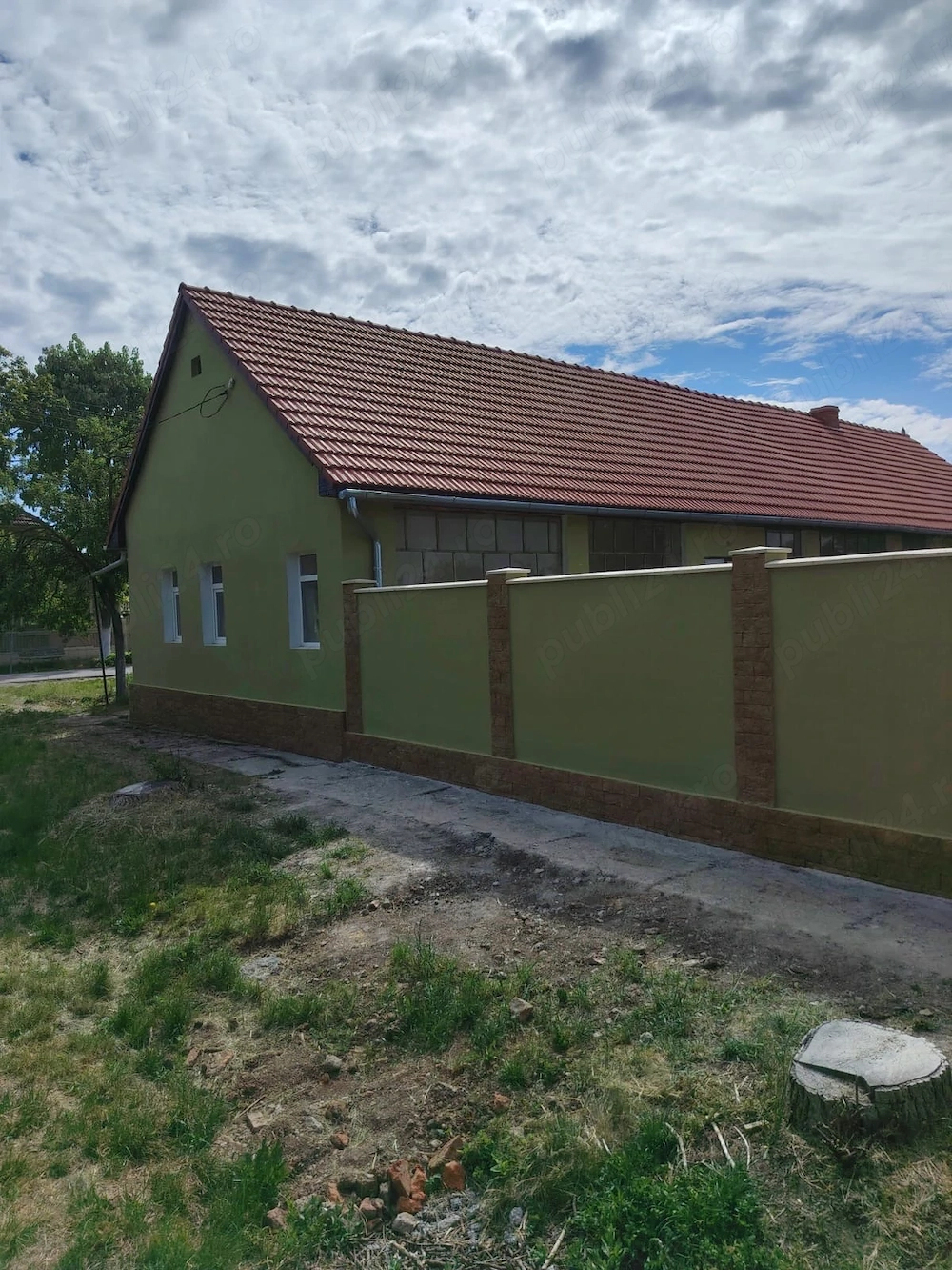 Cas  de vânzare comuna Vinga, jud. Arad