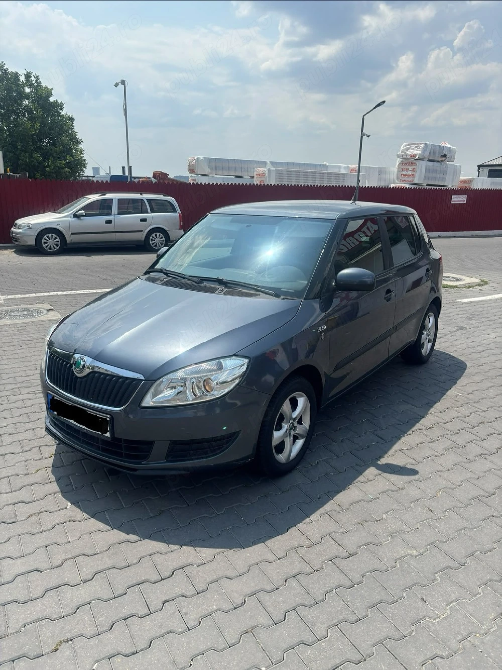 Skoda Fabia-2012-benzina