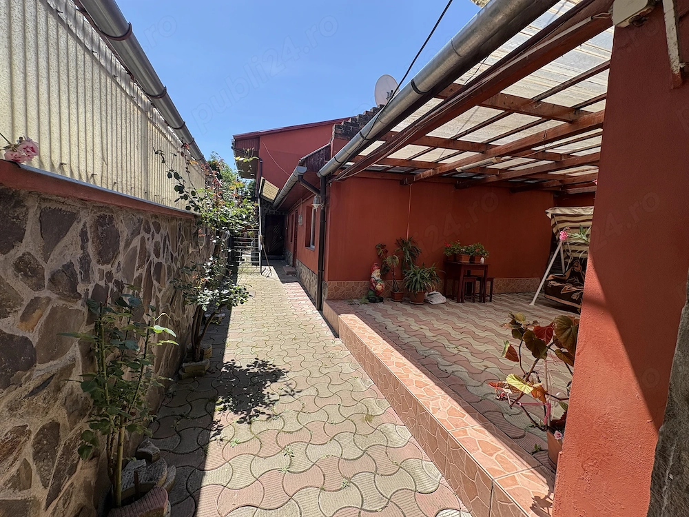 Proprietar vand casa in Lugoj. 