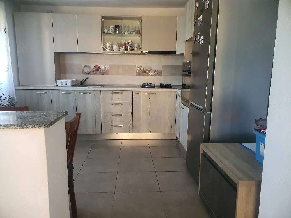 vand casa in Dragomiresti