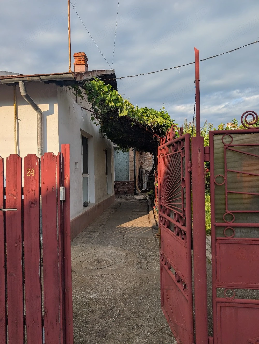Casă de vânzare, 4 camere, zona ultra centrală