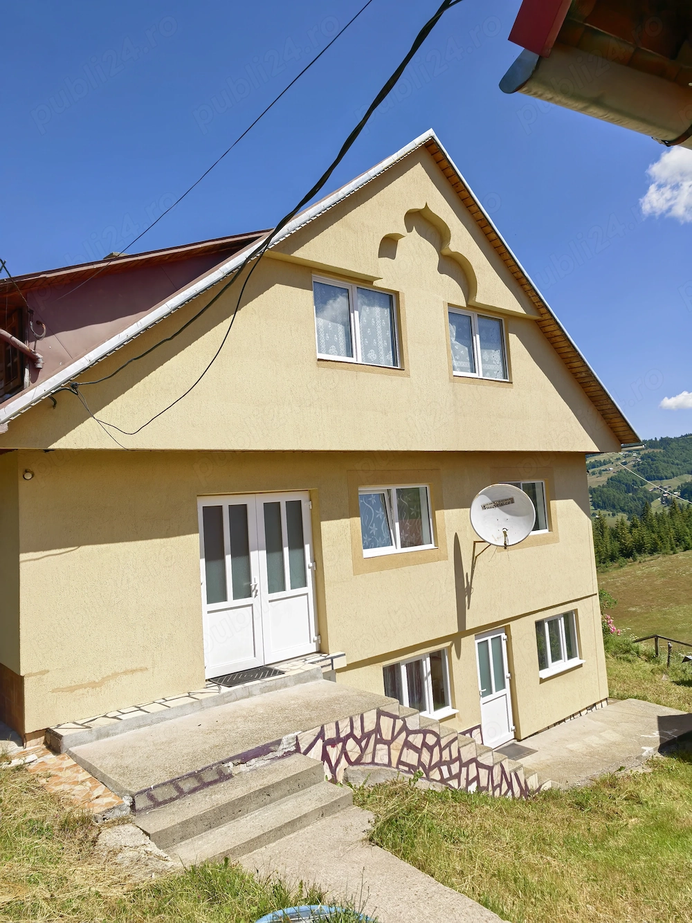 Vând Pensiune sau Casa de vacanta Arieseni 