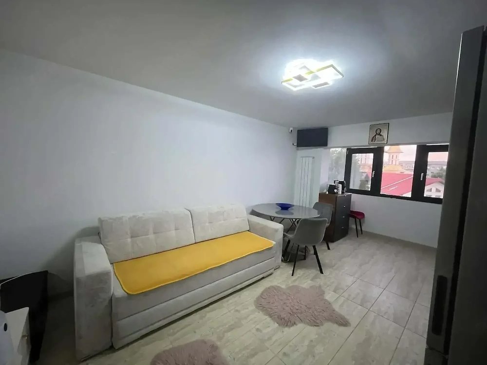 Apartament 3 camere