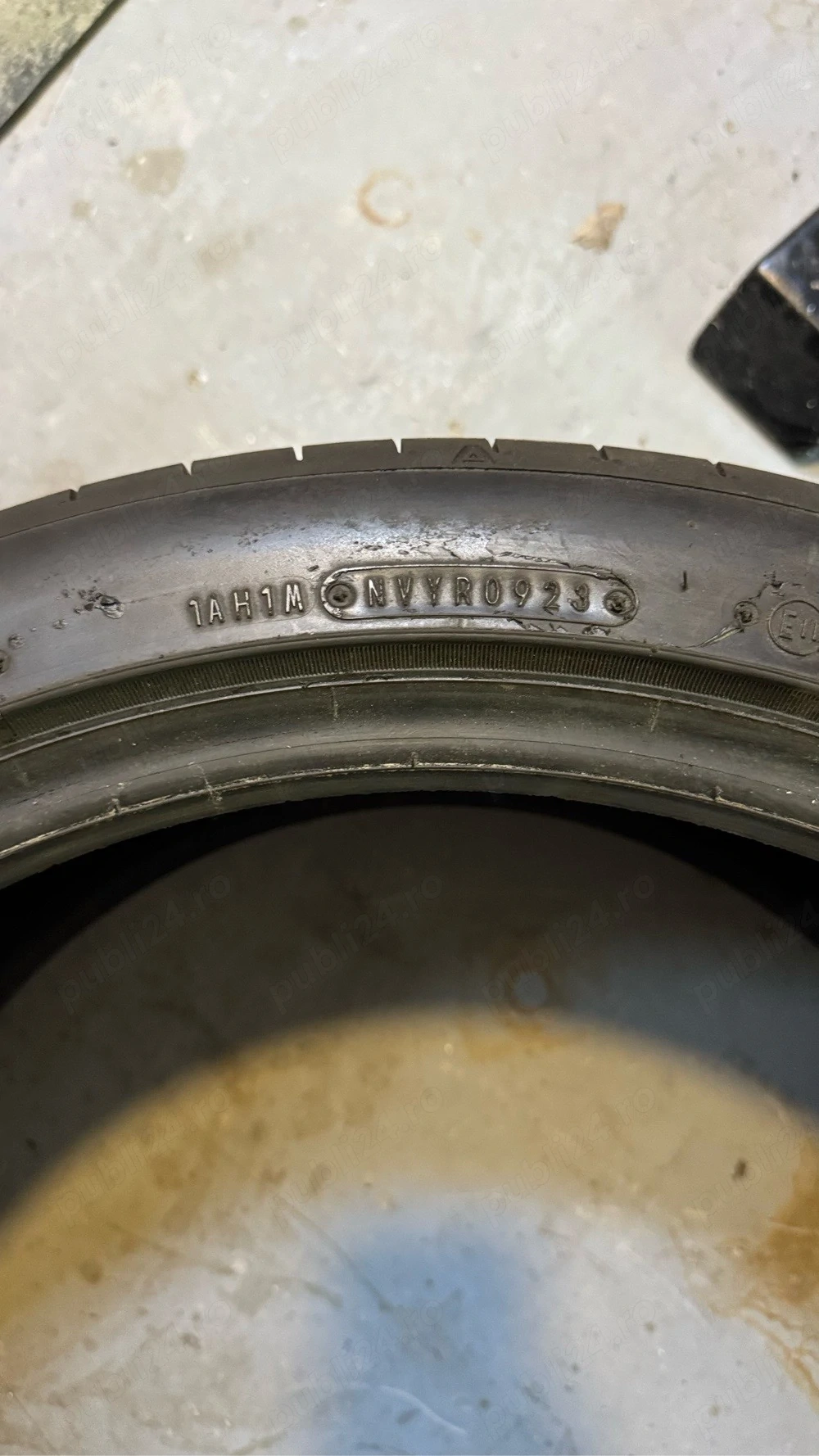 vand 2 cauciucuri Falken Azenis FR 520 275/35R20 DOT 2023