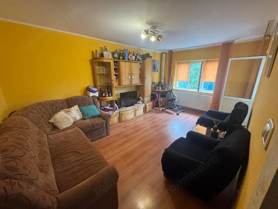Apartament decomandat 2 camere, 49 mp, etaj 2, zona Brazda lui Novac