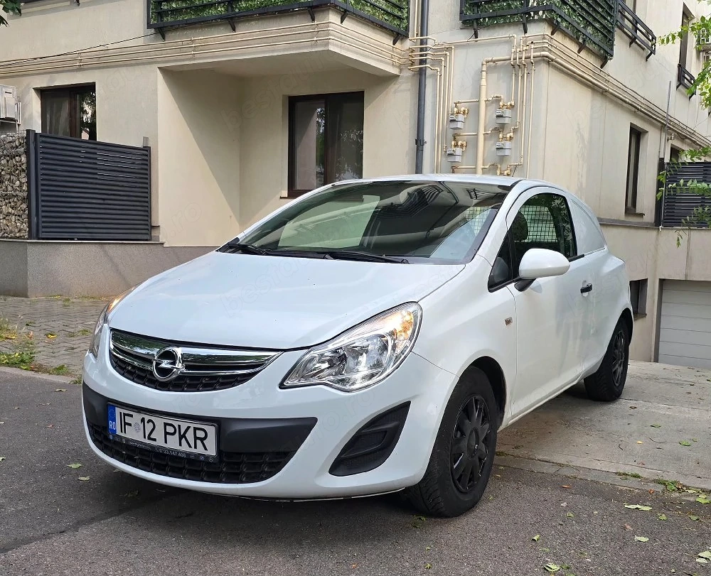Opel corsa 2012 