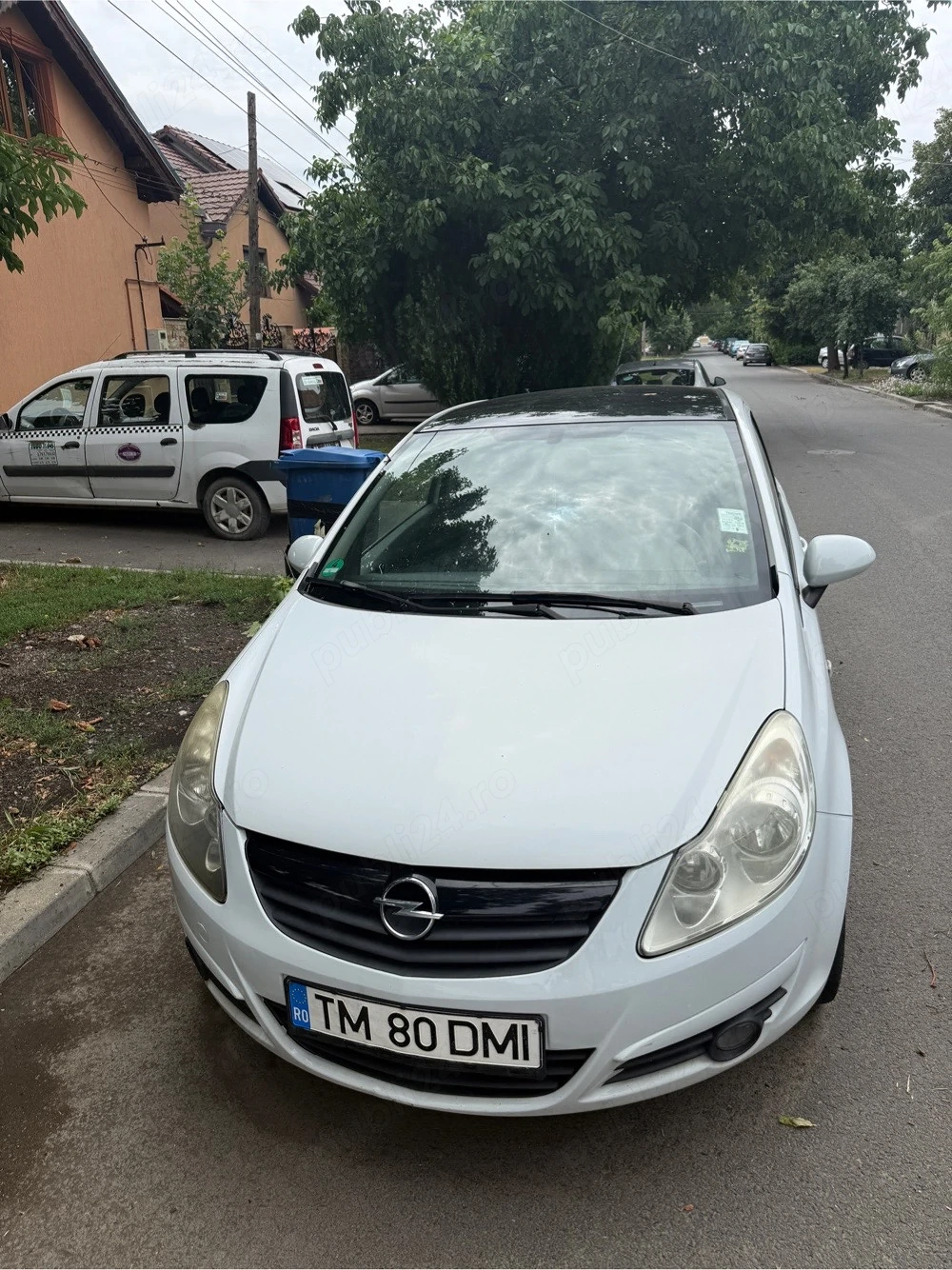 De vanzare Opel Corsa D 1.4 benzina 2010