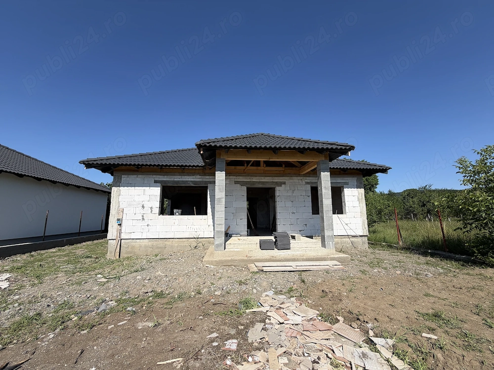 Casă de vânzare în comuna Suseni jud. Mureș