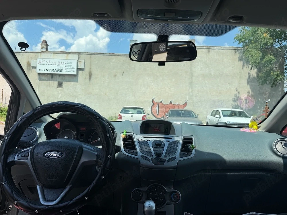 Ford Fiesta 1.4 TDCi | 2011 | 189.000 km | 3.300   negociabil