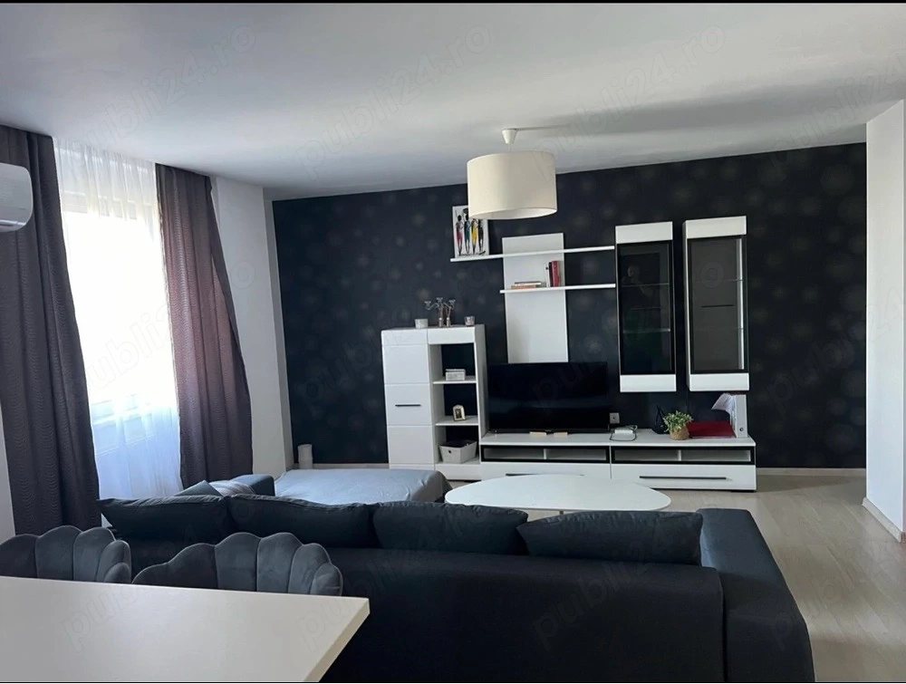 Inchiriez apartament cu 3 camere