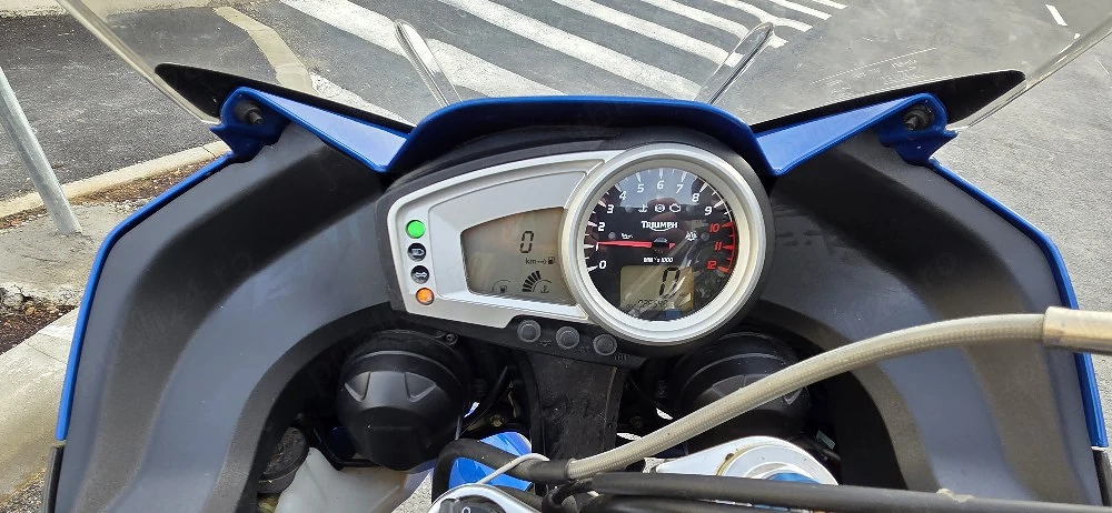 Triumph Tiger 1050 (ABS)  26.000 km reali  An 2007