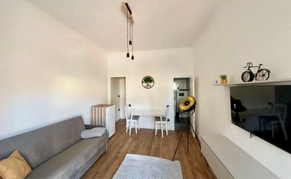 Vand Apartament cu o camera in Centru Bulevardul Eroilor