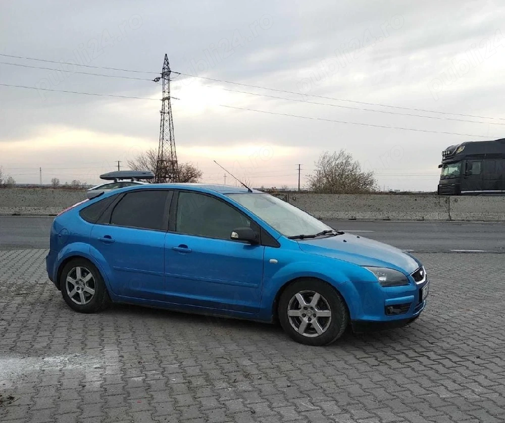 Ford Focus 2 1.6 TDCi - pachet Titanium