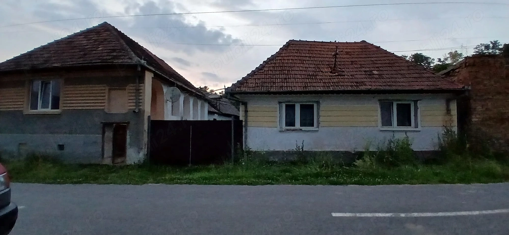 Vând casa cu gradina in Boholt județul Brasov