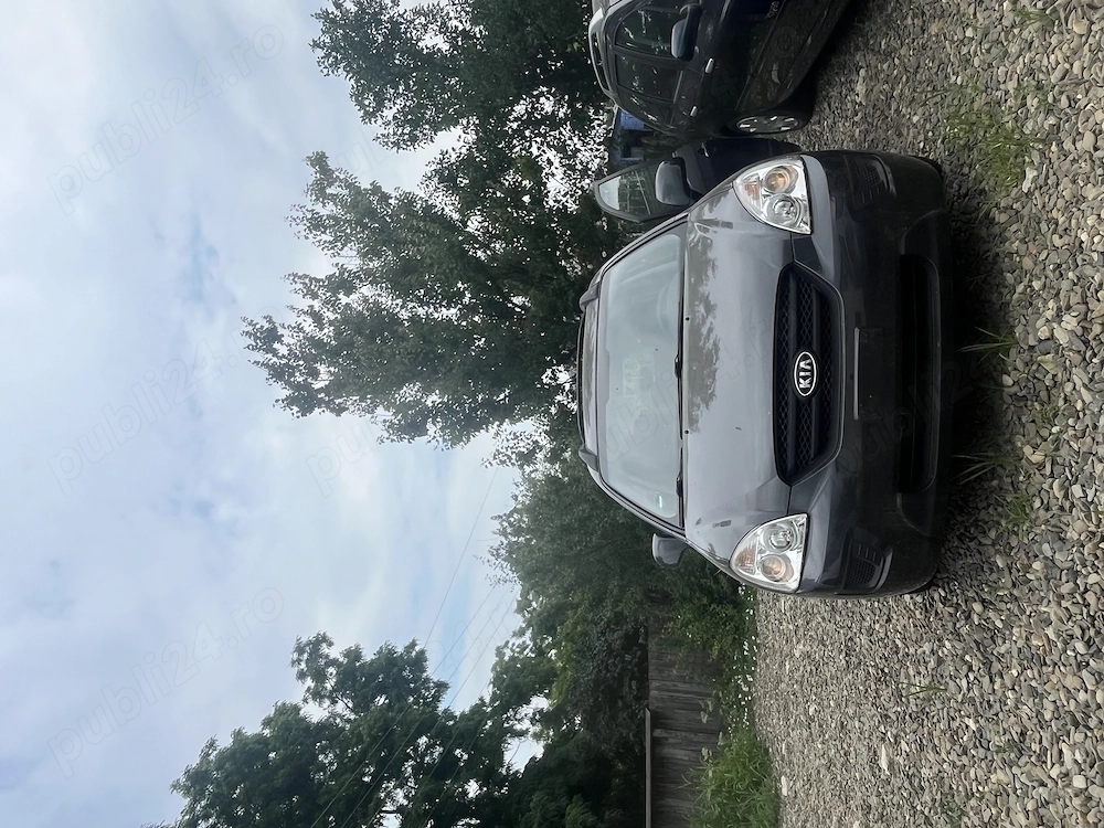 Kia Karens 1.6 benzină+gaz 