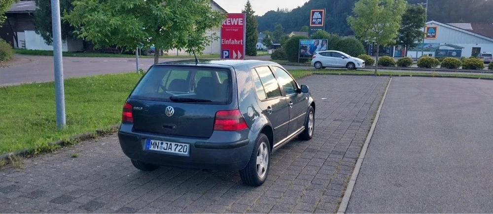 Volkswagen Golf 4 1.9 TDI 101 CP   Înmatriculat RO   Adus recent din Germania