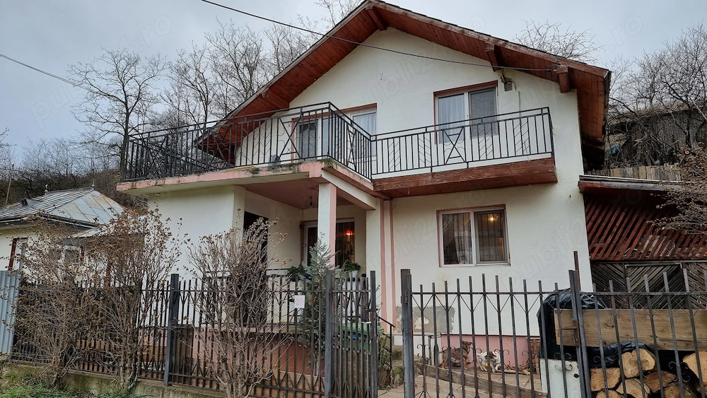 Casă P+M cu teren, la doar 4 km de Bacău   Sărata-Băi | 55.000 Euro