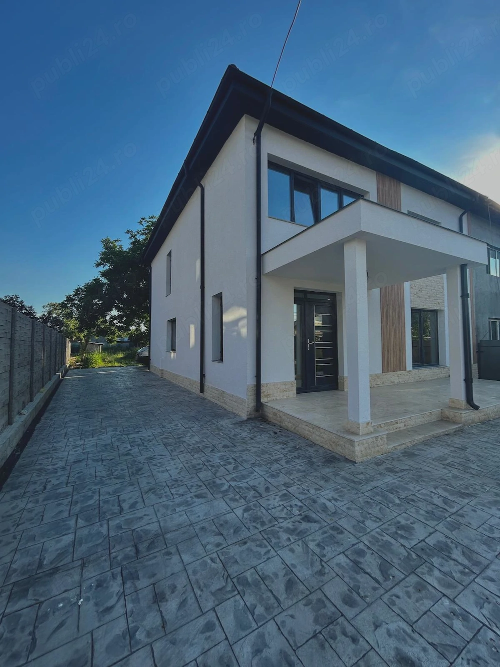 Casa  de vânzare în Nanov!!!