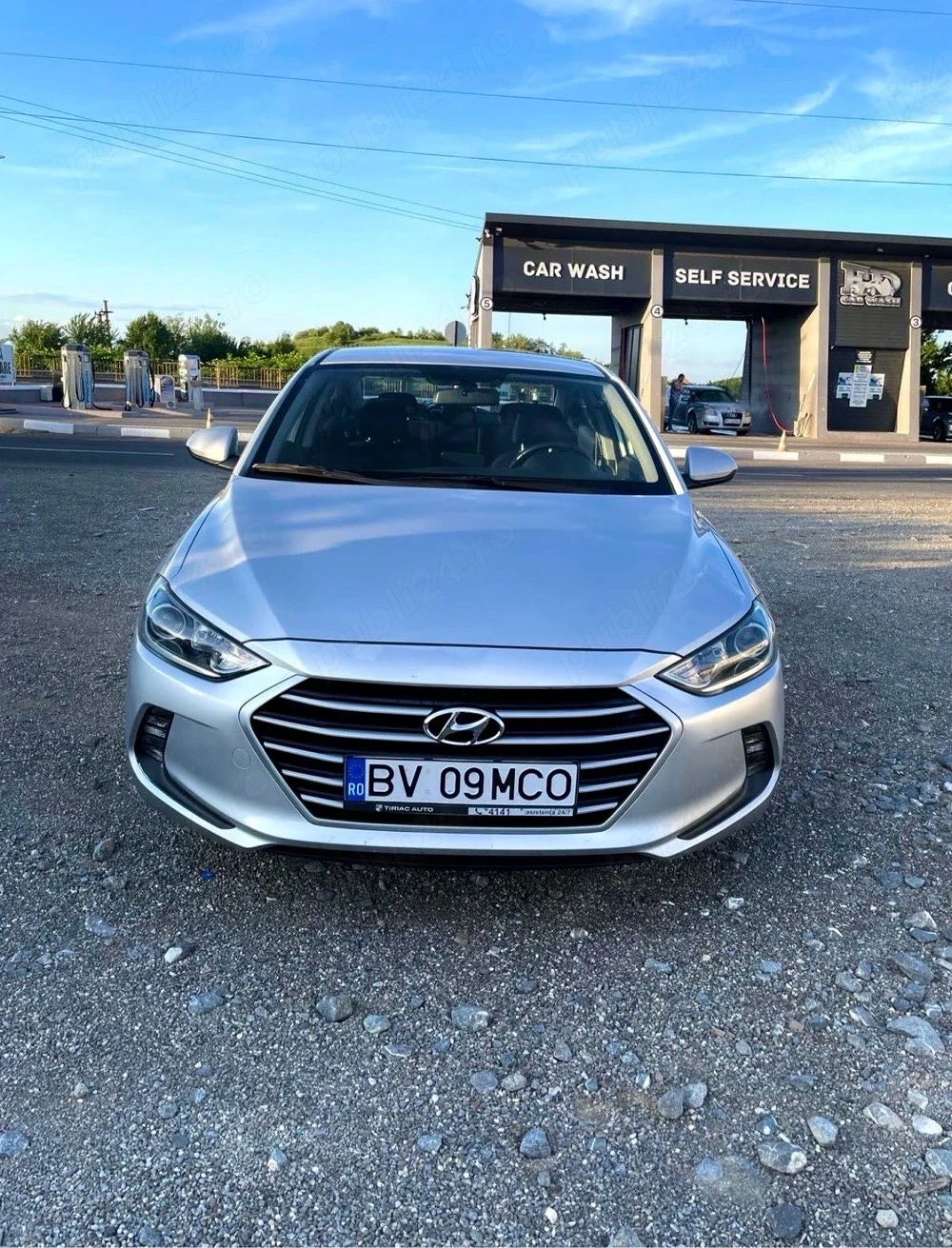 vand sau schimba hiunday elantra 1.6 mpi