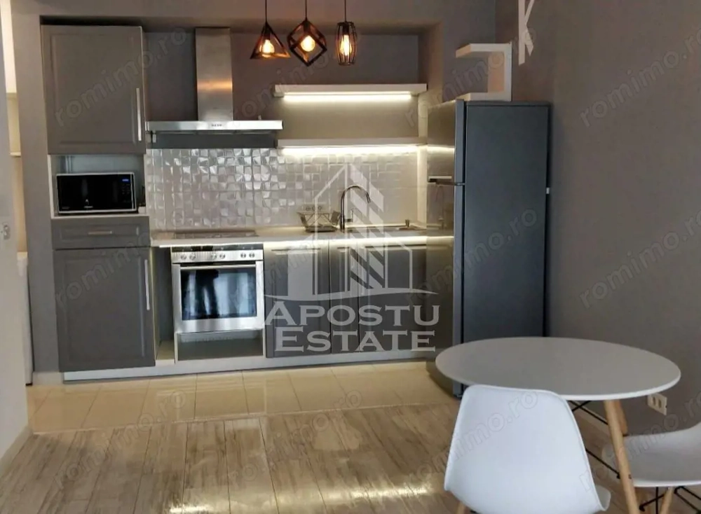 Apartament cu 3 camere decomandat ARED UTA