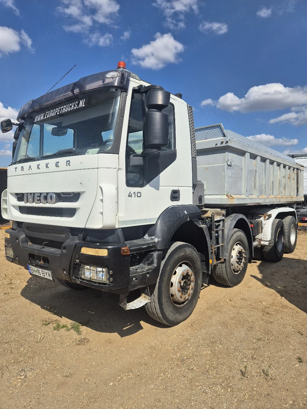 iveco 8x4 