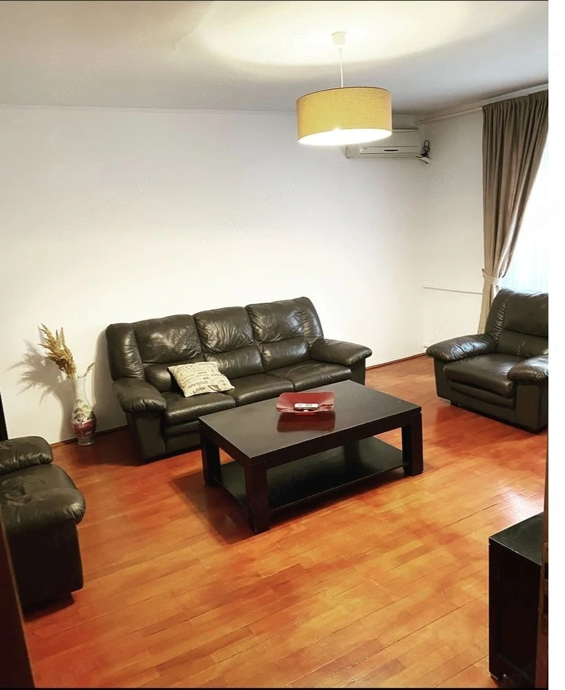 Apaartament 3 camere zona Nerva Traian
