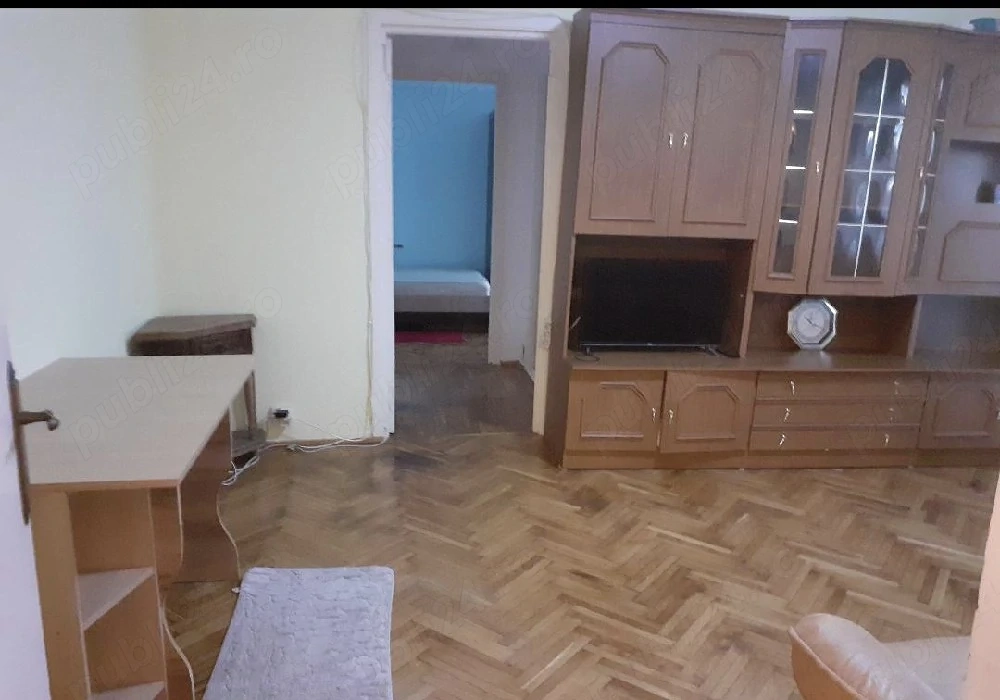 Podu Ros ap 2cam , mob ut,330 euro