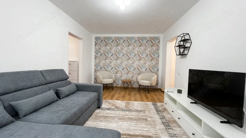 2 camere,Prima inchiriere si renovat,etaj 5/10,1 minut de Metrou si Parc Bazilescu