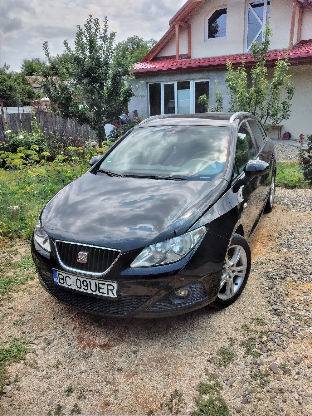 Vînd Seat Ibiza 1200 consum foarte mic.