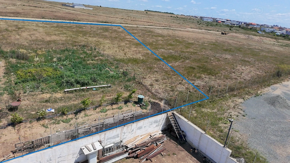 Teren intravilan industrial comercial de vânzare - Giarmata, județul Timiș