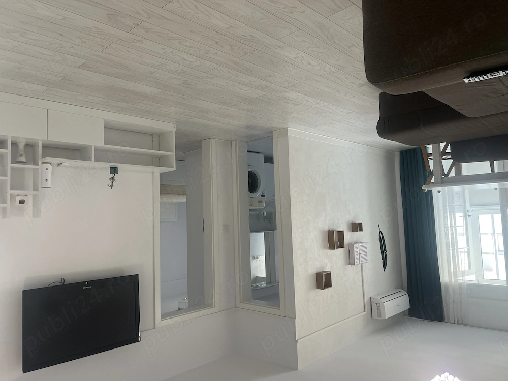Vand apartament