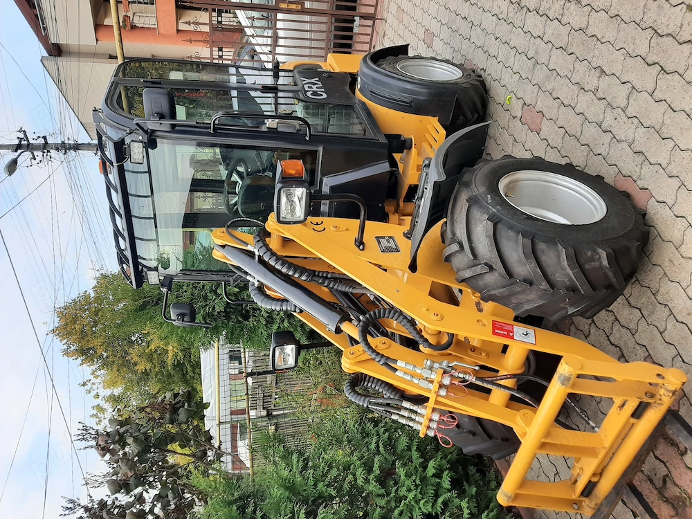 Vand Incarcator frontal-Vola !Copie dupa modelul Wacker Neuson WL25 cu cupa si Fork palet !15000Euro