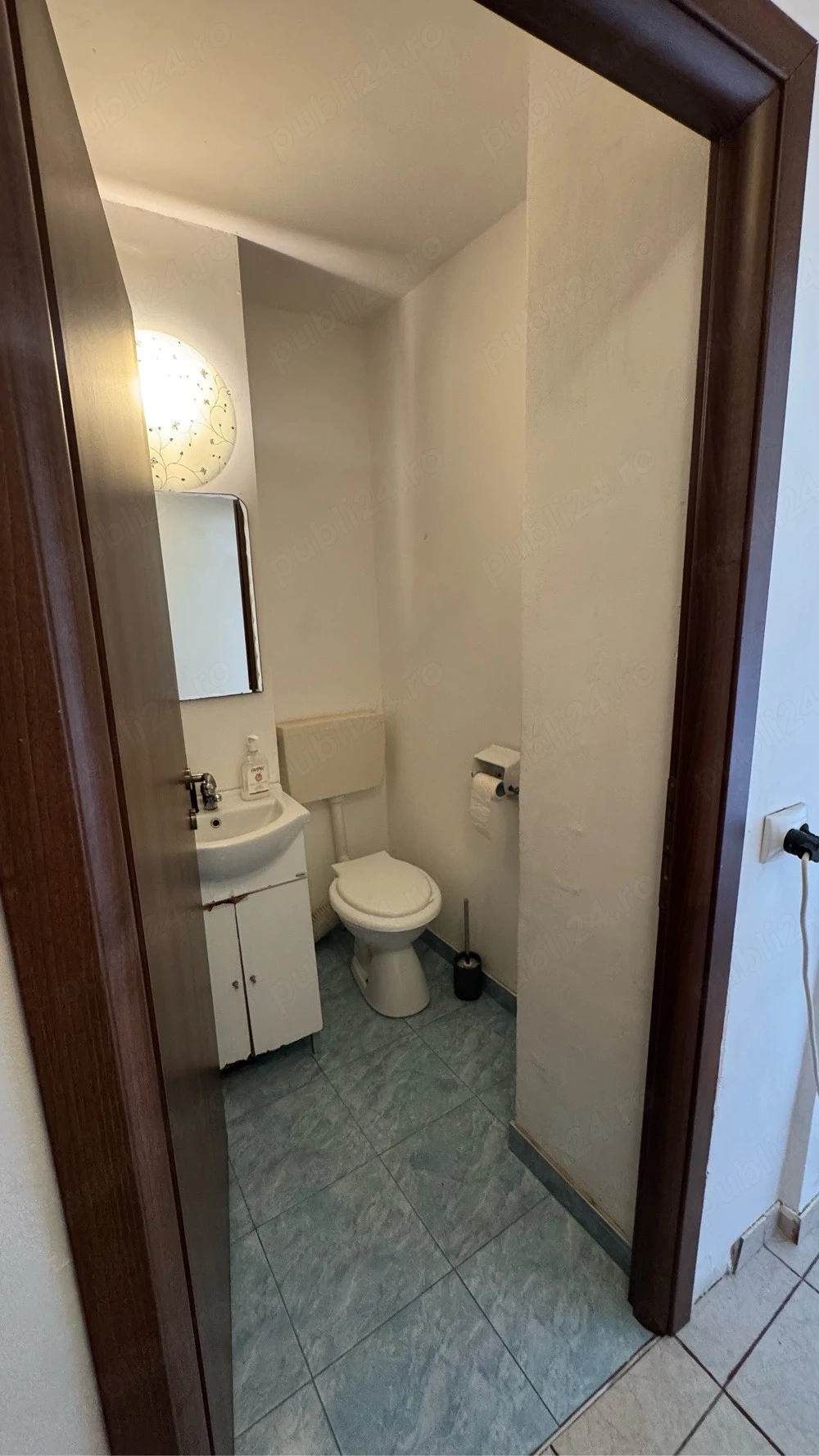 Apartament 2 camere zona sagului!