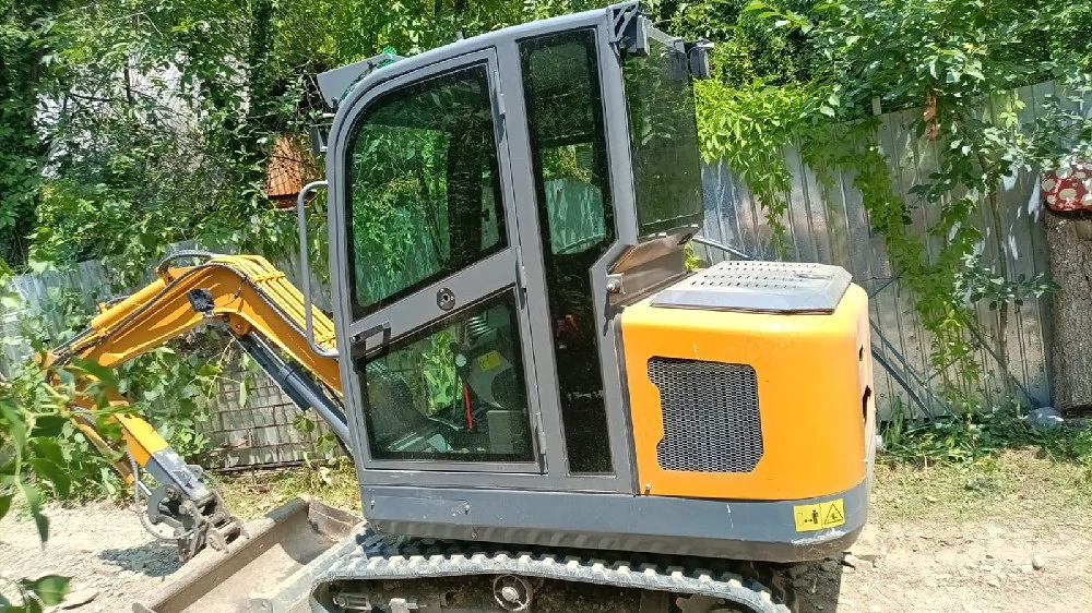 mini escavator