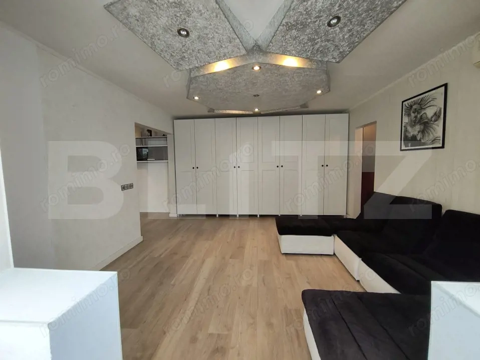 Apartament de vanzare, 3 camere, Iosia, etaj 2, parcare, mobilat utilat