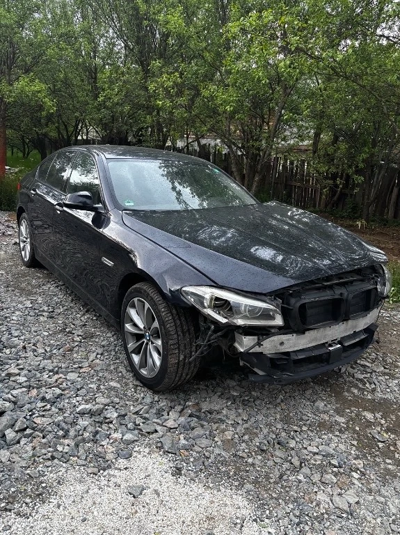 Dezmembrez Bmw seria 5 F10 facelift 530d volan stanga n57 258 cai 4 butoane soft close camere 360