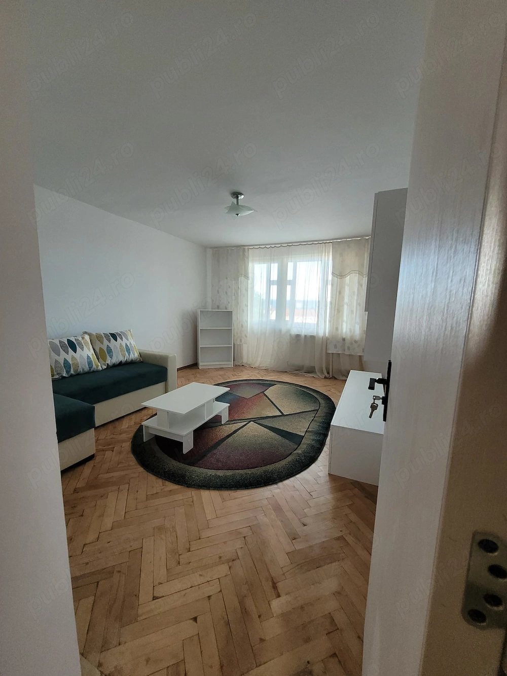 Apartament 3 camere complet mobilat si utilat