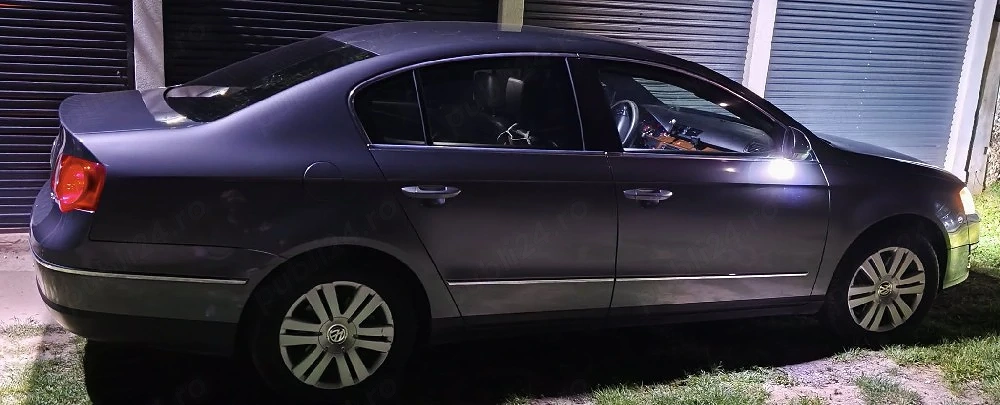 Vând Volkswagen Passat B6   2.0 TDI BKP 140 CP   2006 full fara trapa
