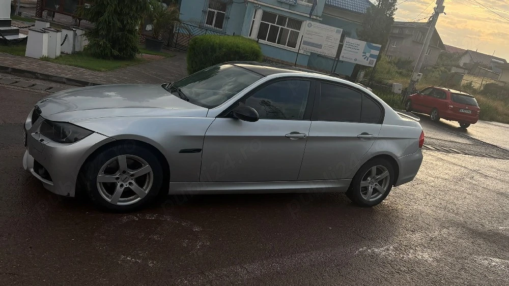 vând BMW e90 făcut facelift 
