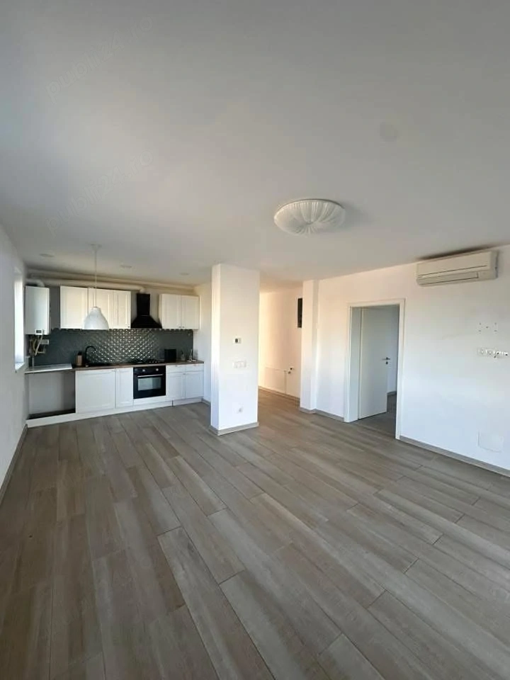 Vand apartament MOSNITA