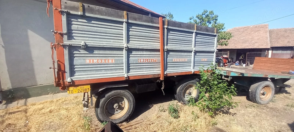 Vând remorcă agricolă basculabilă