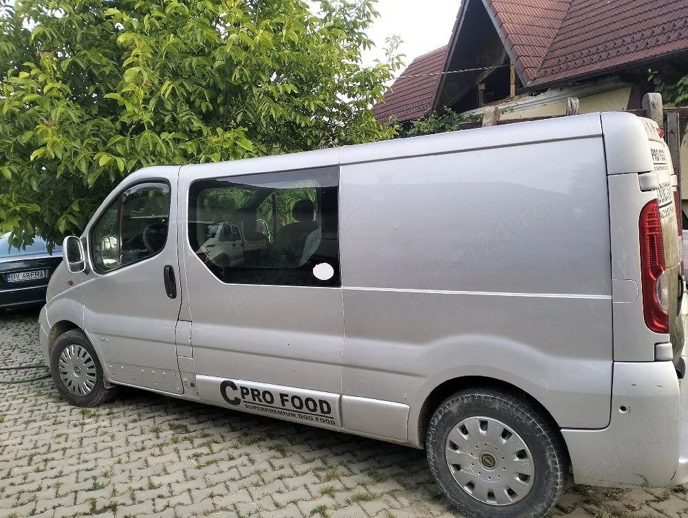 OPEL Vivaro 2011