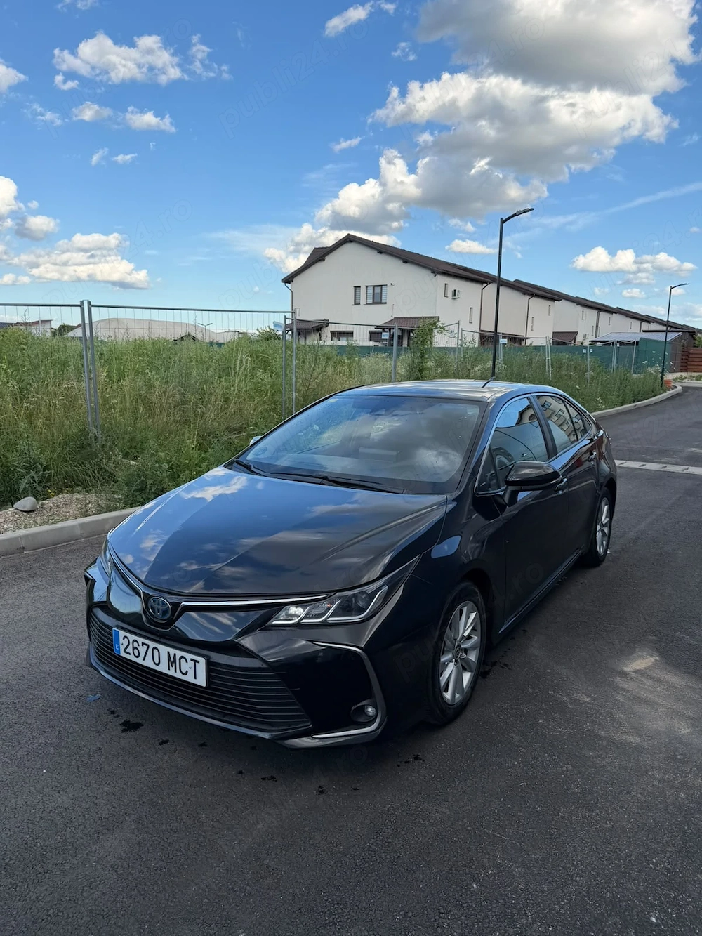 Toyota Corolla hibrid 2022 decembrie 