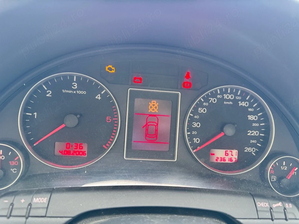 dezmembrez audi a4 b7