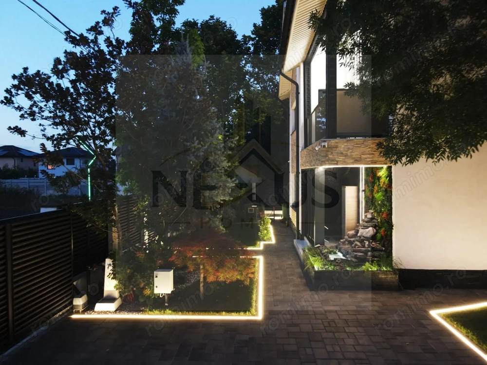 Vila exclusivista cu piscina si curte amenajata- gata de mutare