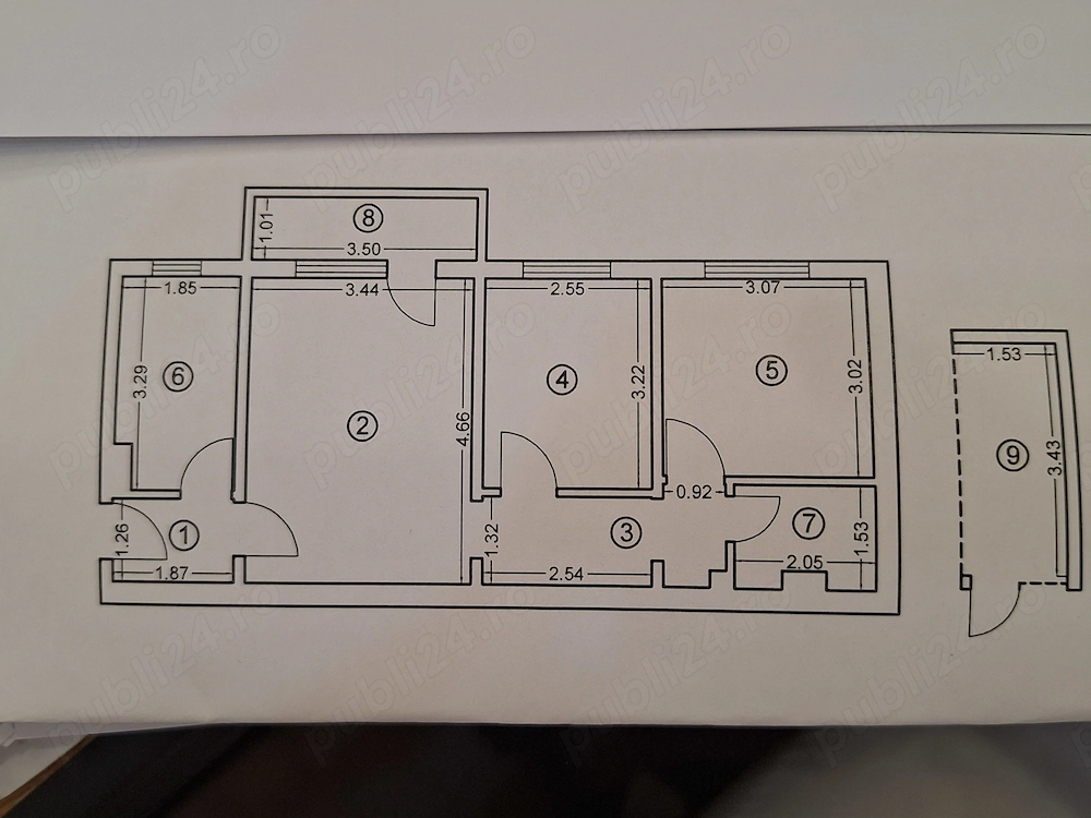 Vând apartament 3 camere semidecomandat , cu balcon in exterior, boxa, Tomis Nord
