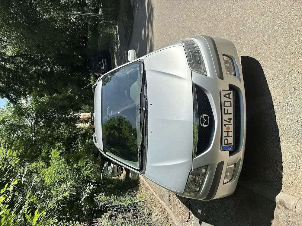Vând Mazda Premacy!!